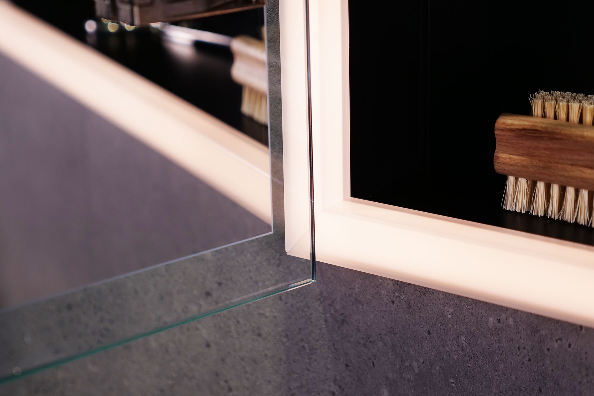 Spiegelschrank Schneider GLOW D2W