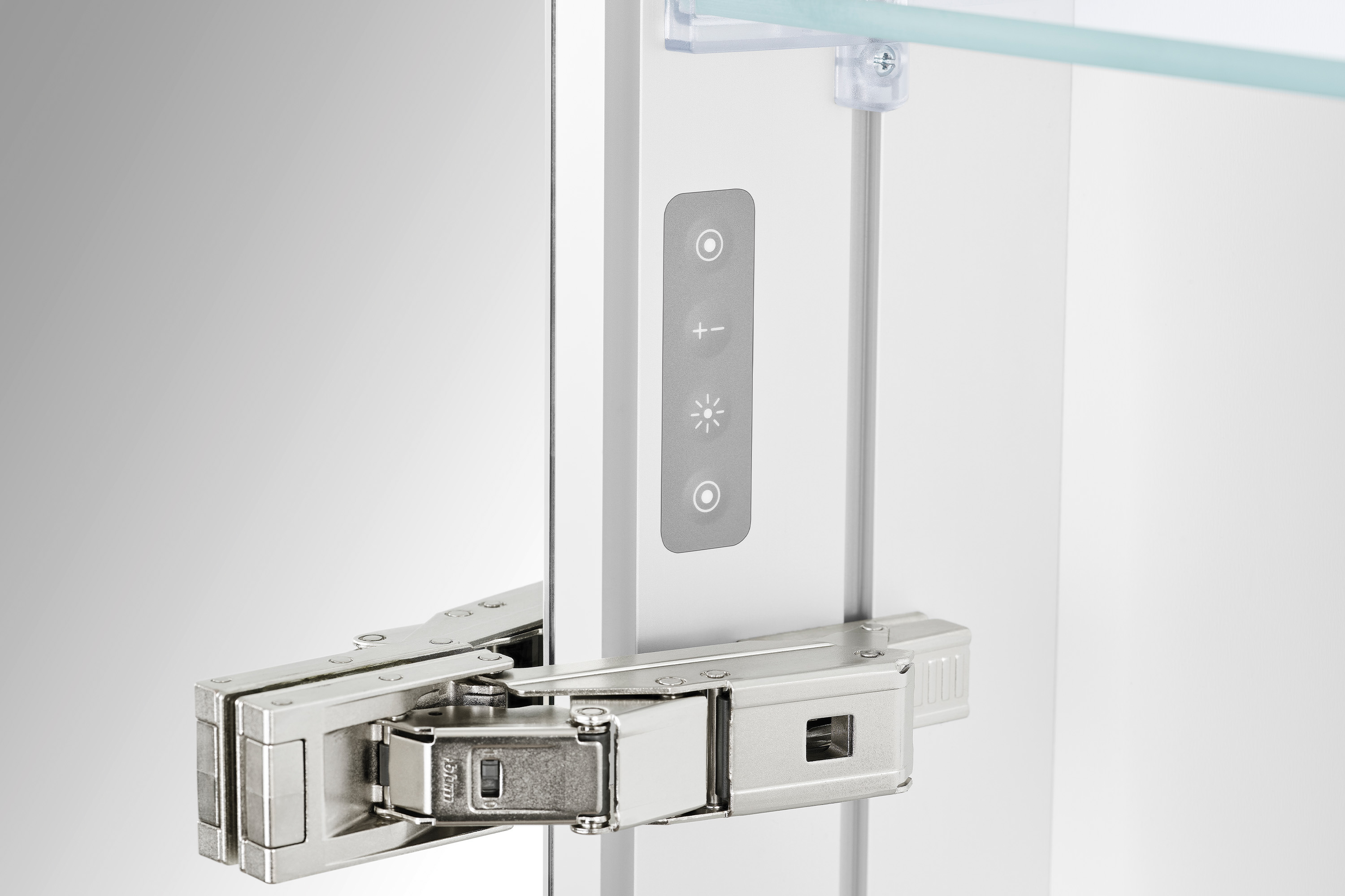 Tastiera a membrana e cerniera